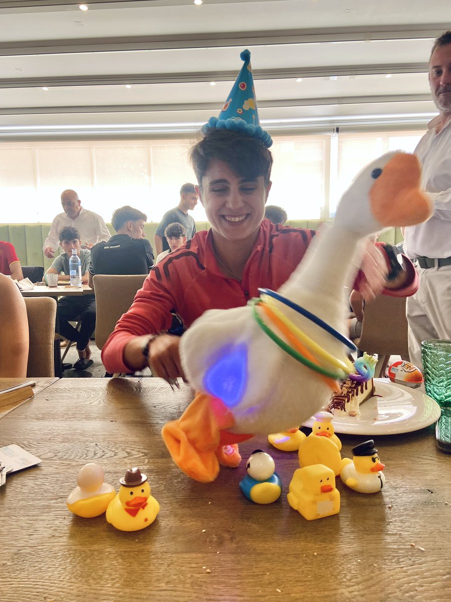 Un día muy especial 🥳🎂 Gracias a todos los que lo habéis hecho posible 2️⃣9️⃣🐣