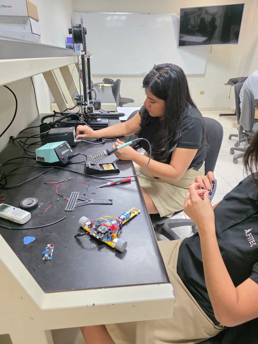 soyfitec's tweet image. #xpofitec en proceso 
Nos vemos el miércoles 7 de mayo, desde las 2 pm @ gimnasio UM.

#umsumando
#montemorelos
Todos invitados! 
bit.ly/xpofitec