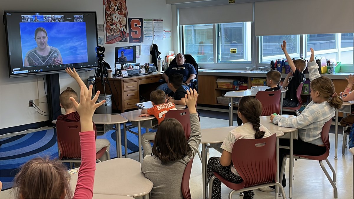 Kristin Edwards (@citikristin) on Twitter photo 🌦️🔍3rd grade MHE Ss <a href="/CentralSquareSD/">Central Square School District</a> teamed up w/<a href="/UCARSciEd/">The UCAR Center for Science Education</a> to kick off their weather unit! They became cloud detectives, explored how a 100 MILLION lb cloud floats🤯& saw hot vs. cold air in action. Future scientists unlocked!☁️🔥❄️<a href="/NYSDLC/">NYSDLC</a> <a href="/CiTi_BOCES/">CiTi</a> #virtualfieldtrip <a href="/CiTi_DL/">Melissa Daniels</a> 🌦️🔍3rd grade MHE Ss <a href="/CentralSquareSD/">Central Square School District</a> teamed up w/<a href="/UCARSciEd/">The UCAR Center for Science Education</a> to kick off their weather unit! They became cloud detectives, explored how a 100 MILLION lb cloud floats🤯& saw hot vs. cold air in action. Future scientists unlocked!☁️🔥❄️<a href="/NYSDLC/">NYSDLC</a> <a href="/CiTi_BOCES/">CiTi</a> #virtualfieldtrip <a href="/CiTi_DL/">Melissa Daniels</a>
