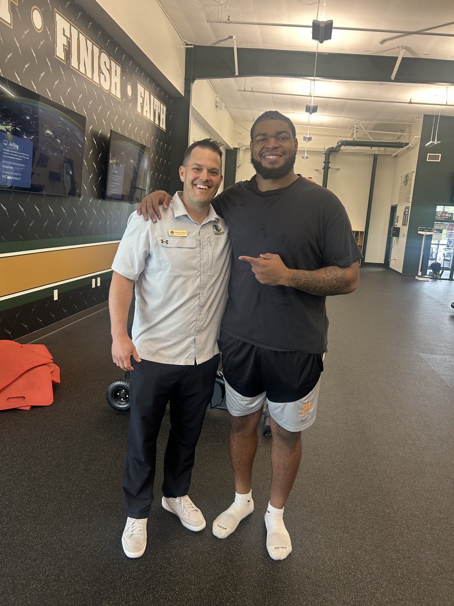 Briarcrest Football (@football_bcs) on Twitter photo Thanks to coaches <a href="/NastyWideOuts/">Coach Jacob Peeler</a> from Missouri and <a href="/CoachMBeal/">Coach Max Beal</a> from Hampden-Sydney College for coming by to recruit our boys today! Also, great to see former Saint <a href="/901_sxvxge/">Omari "Big O" Thomas🏴</a> getting some work in prepping for NFL rookie camp! Thanks to coaches <a href="/NastyWideOuts/">Coach Jacob Peeler</a> from Missouri and <a href="/CoachMBeal/">Coach Max Beal</a> from Hampden-Sydney College for coming by to recruit our boys today! Also, great to see former Saint <a href="/901_sxvxge/">Omari "Big O" Thomas🏴</a> getting some work in prepping for NFL rookie camp!