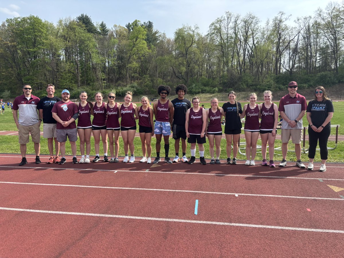 Class of 2025, thank you for all you've done for our program. It's been a honor to be your coach.