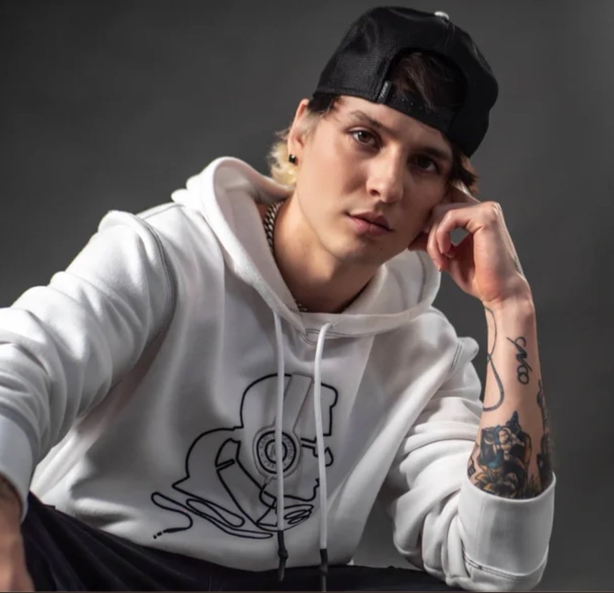 CVNCREWBOL's tweet image. #QUIEREME