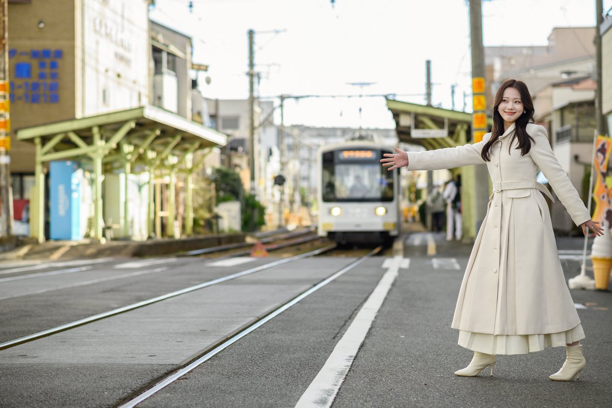 大阪の路面電車の阪堺電車
レトロ風情もあり小さな旅も楽しめる！
モデル・momoka