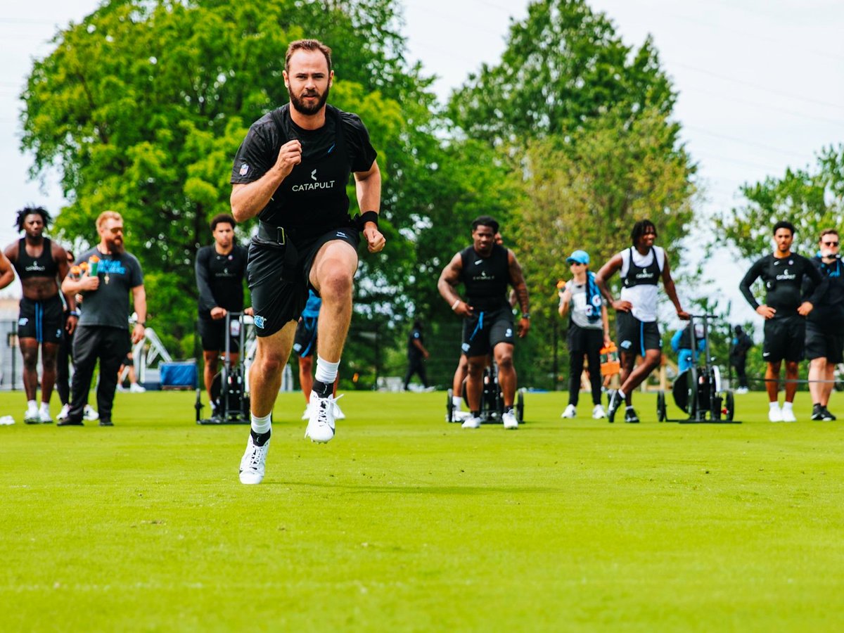 Blande (@justblande) on Twitter photo Hunter Renfrow spotted at Panthers voluntary offseason workouts
📸:<a href="/nellez_/">Chanelle Smith-Walker</a> Hunter Renfrow spotted at Panthers voluntary offseason workouts
📸:<a href="/nellez_/">Chanelle Smith-Walker</a>