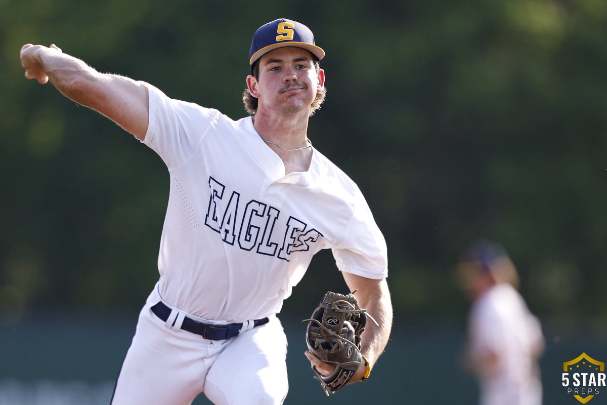 The Seymour Eagles got off to a fast start in this postseason. 

See how Elijah Miller and Coby Johnson led the way in their district tournament opener.

THE READ ▶️ 5starpreps.com/articles/elija…