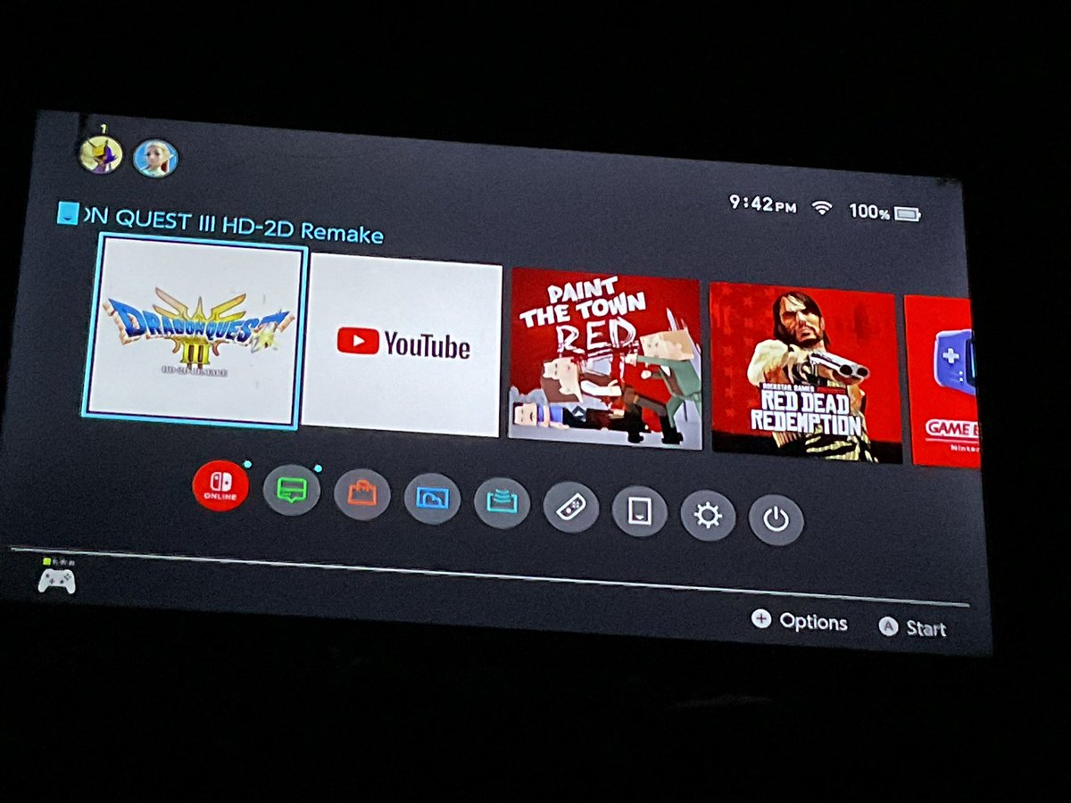 Comparison of the original Nintendo Switch Home Screen versus the updated one that just dropped.

Yes, I know I could have taken screenshots. In fact, I did…
But I forgot that X is no longer supported. And I couldn’t be bothered to use the QR thing. #NintendoSwitch