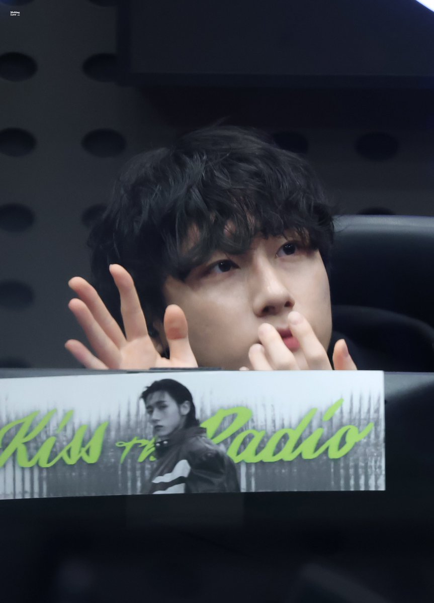 melting_loved's tweet photo. 250421 몬스타엑스 I.M의 키스 더 라디오

요즘 바빠서 보러 못 갔더니 혈중창균농도 부족...

#몬스타엑스 #MONSTAX #몬키라
#IM #아이엠 #창균 #Changkyun
#몬스타엑스IM의키스더라디오 https://t.co/pxBri4J5xD