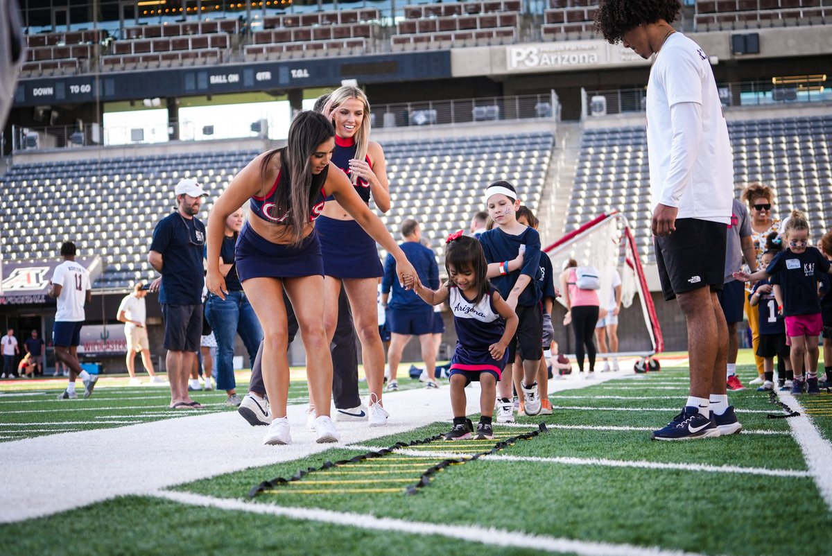 We had an amazing time with the Kids of Steele! 💪

Huge thanks for joining us at Arizona Stadium for a day of football and fun! 🏈