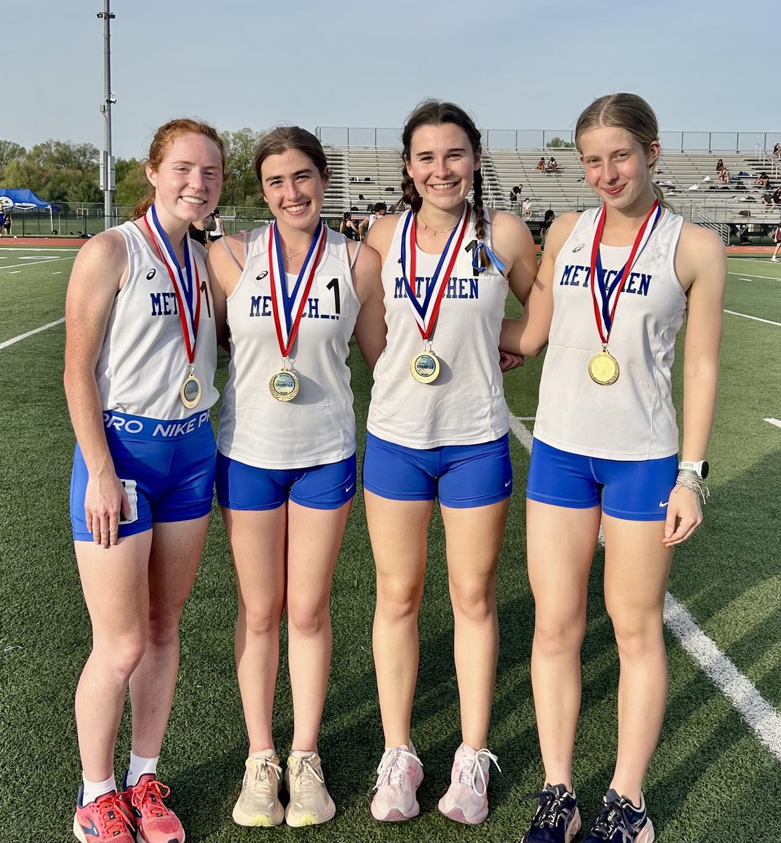 mhsxctf's tweet photo. Metuchen Track 4x1600 Middlesex County Relays CHAMPIONS!
Their time of 21:30.15 just set a new meet record, county record, and a new school record!
So proud of Ella Andersen, Sally Kelton, Sabrina Kandel, &amp; Kaitlyn Connors! Congratulations girls! https://t.co/XknzZd8oZB