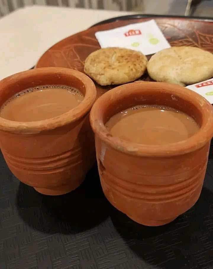 कौन कहता है दर्द सिर्फ दवा से जाता है,
लगा दे मरहम कोई चाय का कोई तो भी सुकून आ जाता है।
#सुप्रभात..!! ❤☕☕🙏🏻