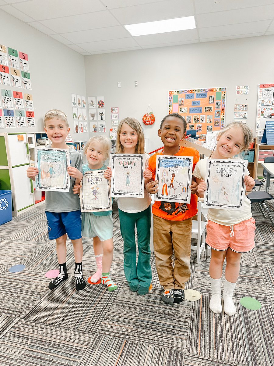 _teachitwright's tweet image. C is for Crazy Sock Day! 🧦 #abccountdown2025 @ayerelementary