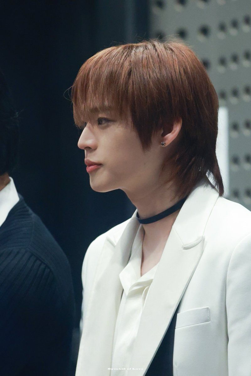 graceofde's tweet image. 이 두 사진이 주는 좋느를
그냥 느껴