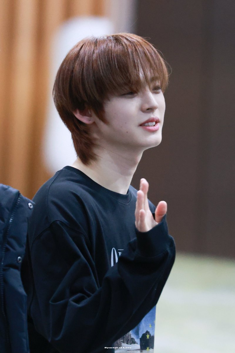 graceofde's tweet image. 이 두 사진이 주는 좋느를
그냥 느껴