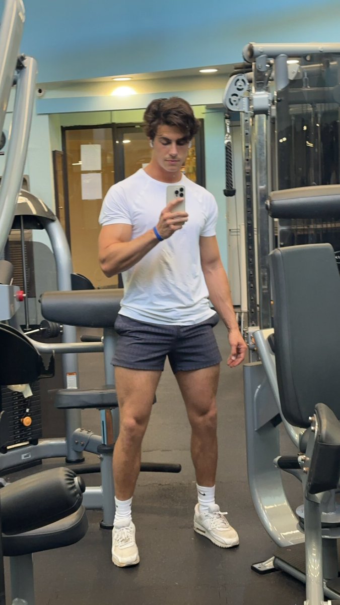Leg day today. Exclusive content in bio 🔥💪 <a href="/Passes/">Passes</a>