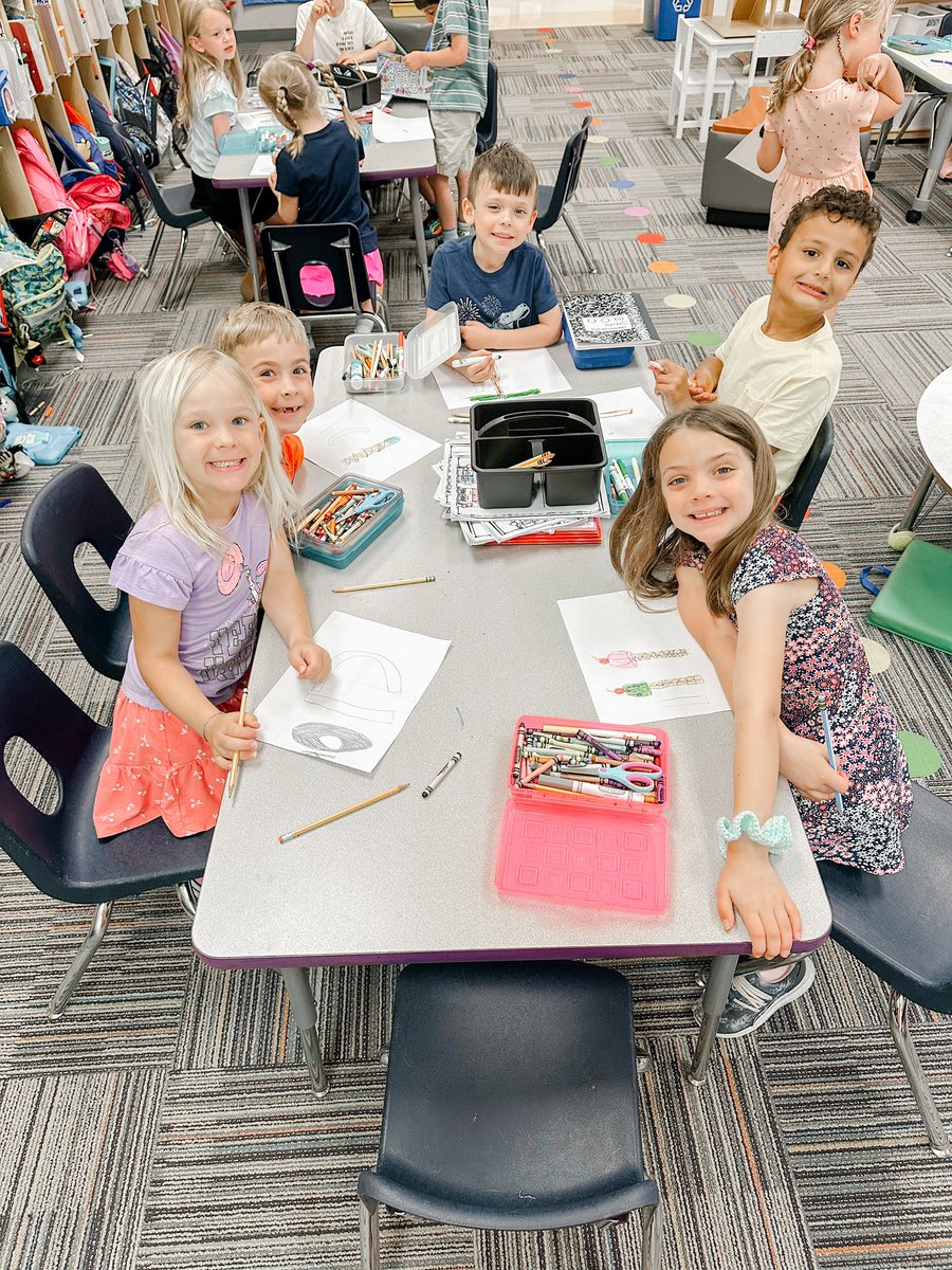 _teachitwright's tweet image. D is for Doodle Day! ✍🏼 #abccountdown2025  @ayerelementary