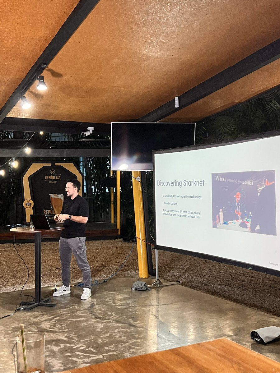 Descubriendo <a href="/Starknet/">Starknet 🐺🐱</a> con <a href="/0xBeja/">Beja</a> en la Meetup Station de <a href="/TelescopedInc/">Telescoped</a>