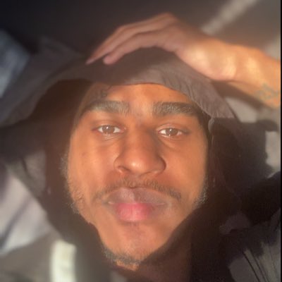 Sch3rod_'s tweet photo. #NewProfilePic https://t.co/mfnzCqkrln