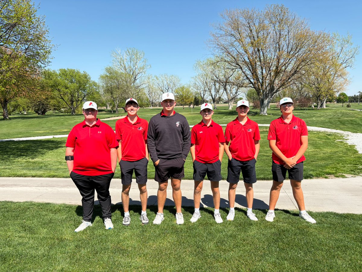Husky_Golf's tweet image. Huskies with season best 3️⃣2️⃣1️⃣ today at Holdrege Invite to finish T-2. 

Keelan PRs and picks up his first ever top 10 finish!

Luke continues his great golf and just misses out on winning after a three way playoff. 

Good job, Huskies!