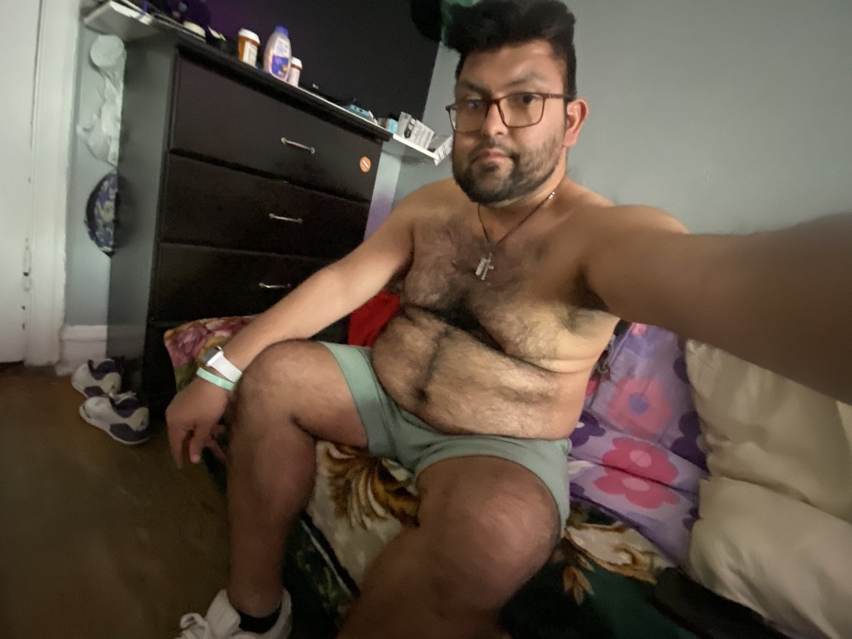 DanielS36091170's tweet photo. Hello sexy chubs &amp; hola gordito hermoso https://t.co/BQY8mx6SaV