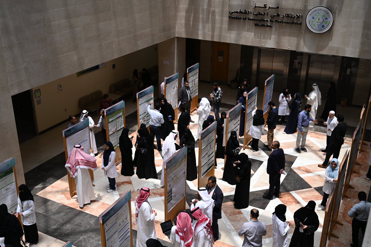 شارك طلاب الدراسات العليا والباحثون في معهد علوم الجينوم الطبي بتقديم 10 ملصقات علمية في جميع المحاور الخاصة بالمؤتمر.