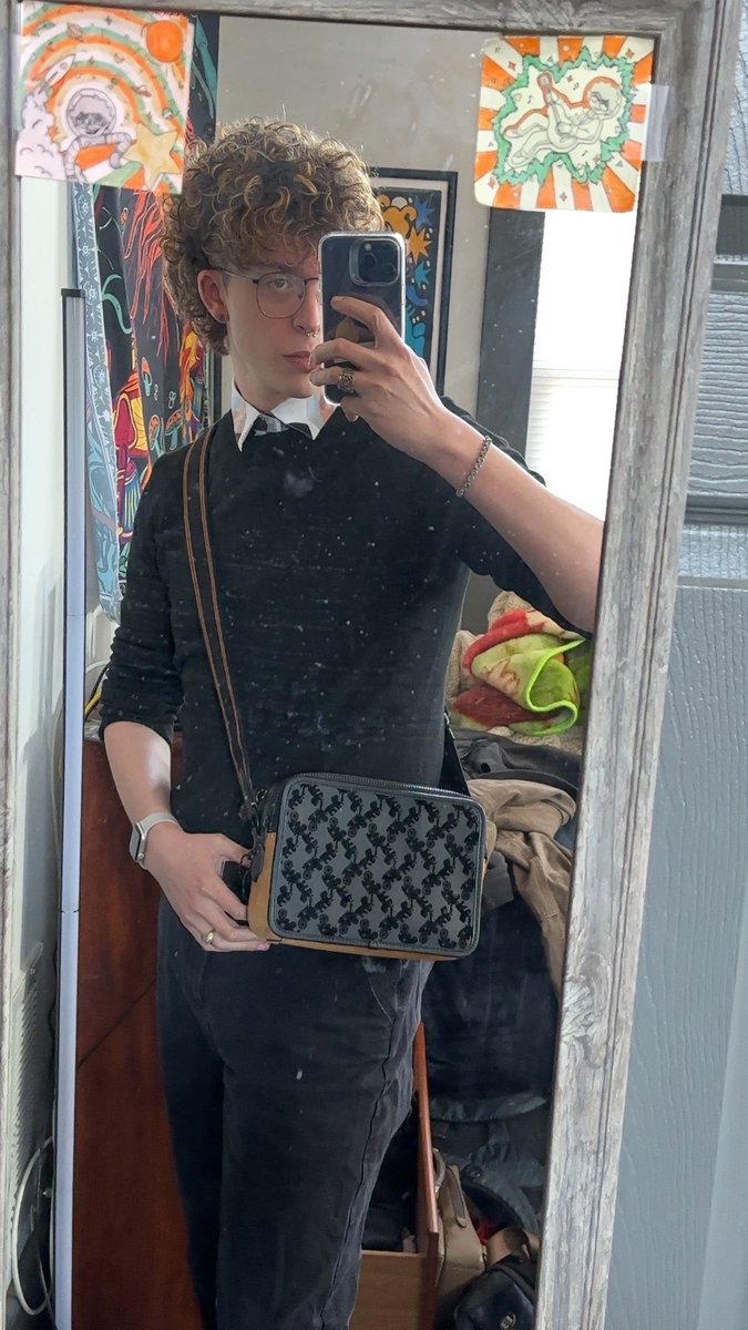 marshislive's tweet image. Fits for day 1 and 2 of my capstone showcases :)