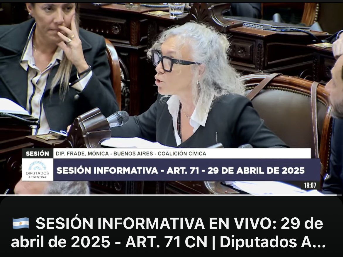 Pretendía descansarlo al crack de Francos con la digitalización y después tiraba “NaTional y Spikir”… 💀