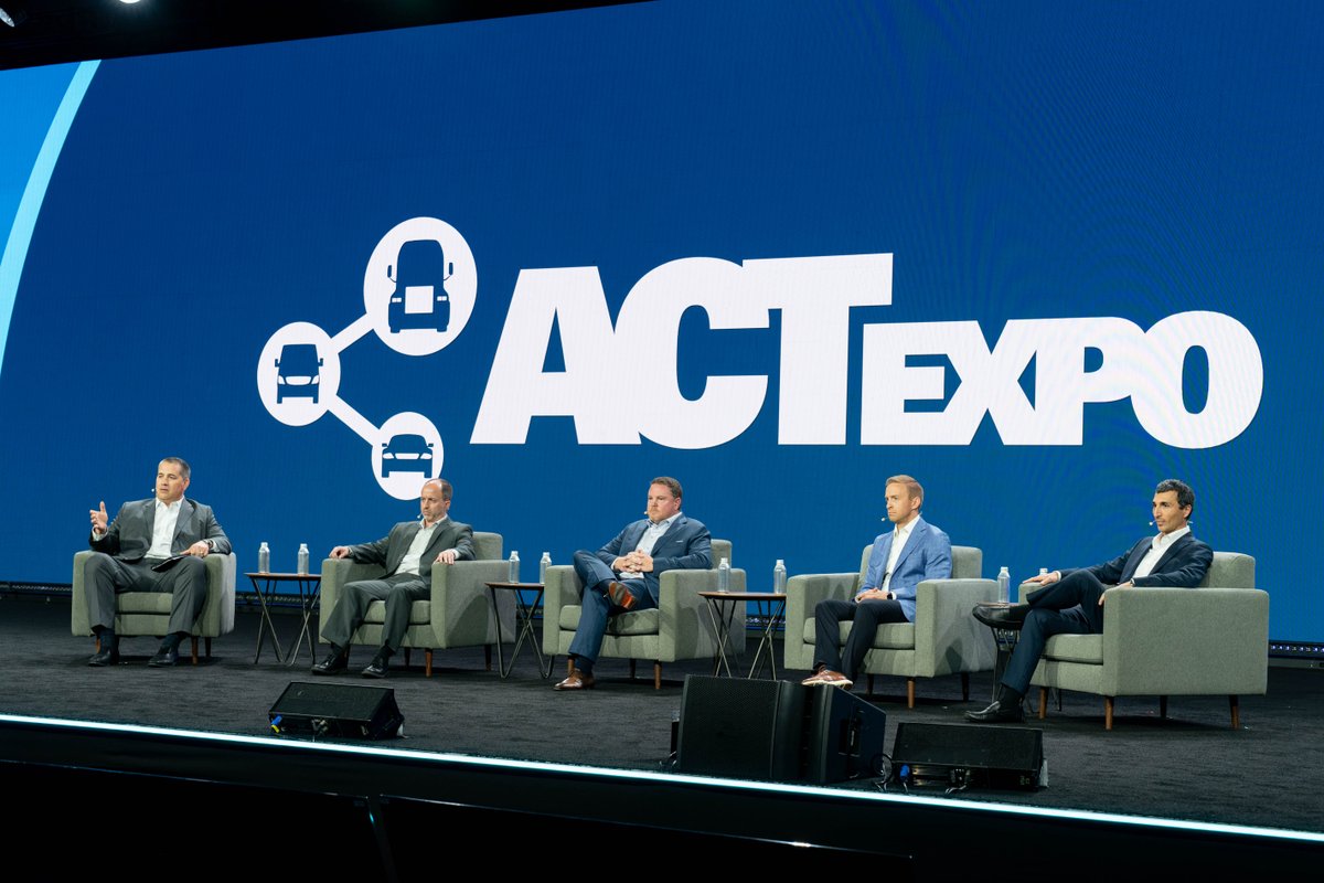 ACTExpo's tweet image. Today’s "Shippers and Carriers Partnering to Achieve Economic and Environmental Success" panel at #ACTexpo explored how #shippers and #carriers are building stronger partnerships to achieve both economic and environmental gains in their supply chains.