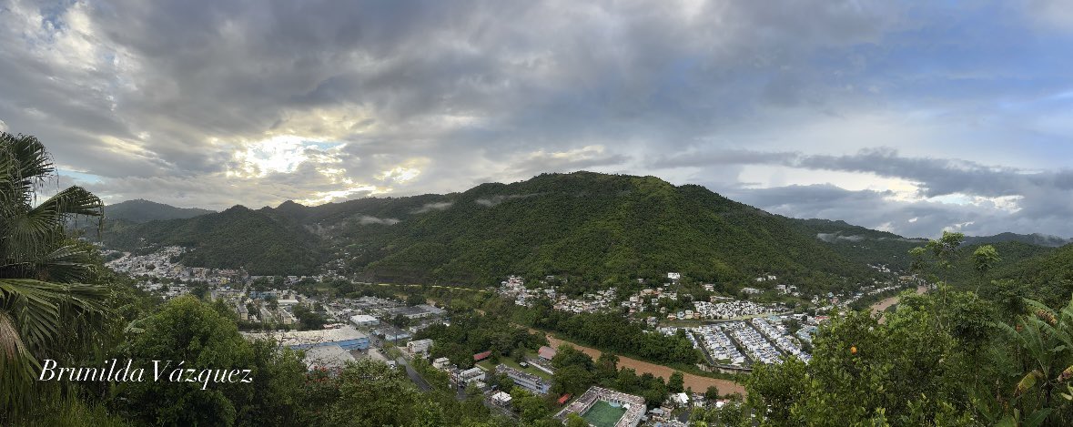 VazquezBrunilda's tweet image. !!Buenas tardes!! @DeborahTiempo @SLopezTiempo @skytrafficpr @CycloforumsPR @YarimCorreaPR