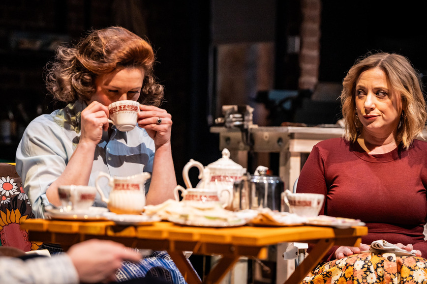 Review: 'Just Between Ourselves' at <a href="/NewVicTheatre/">New Vic Theatre</a> 

<a href="/londonclassic1/">londonclassictheatre</a> production of an Ayckbourn classic.  Read our review here:

oninmy.city/2025/04/29/rev…

📸 Will Green Photography