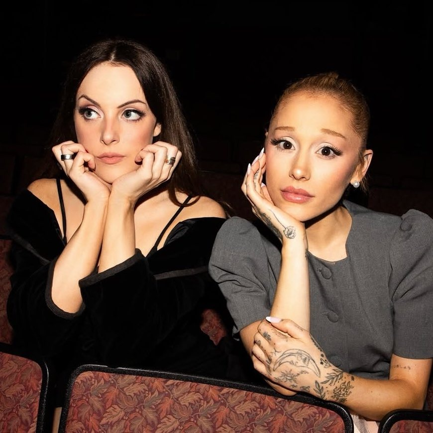 sboficial's tweet photo. Cat Valentine e Jade West juntas em novas fotos. https://t.co/RqAmyNP20j