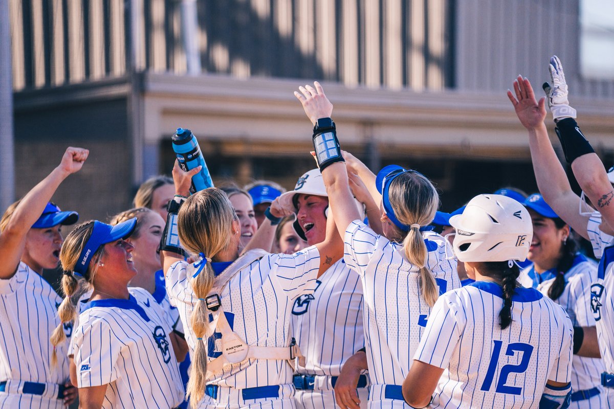 Creighton Softball (@bluejaysoftball) on Twitter photo The sequence that put Sydney Potter into the top-10 for home runs in a single season!!
#GoJays x <a href="/sydneyy_potter/">Syd Potter</a> The sequence that put Sydney Potter into the top-10 for home runs in a single season!!
#GoJays x <a href="/sydneyy_potter/">Syd Potter</a>
