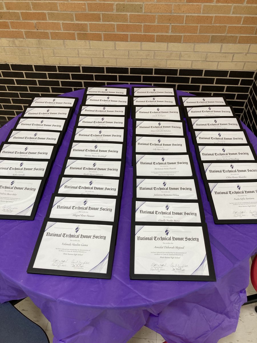 Ready for the National Technical Honor Society induction ceremony ⁦<a href="/WAactivities/">WestAuroraActivities</a>⁩ ⁦<a href="/WahsHosa/">West Aurora Hosa</a>⁩