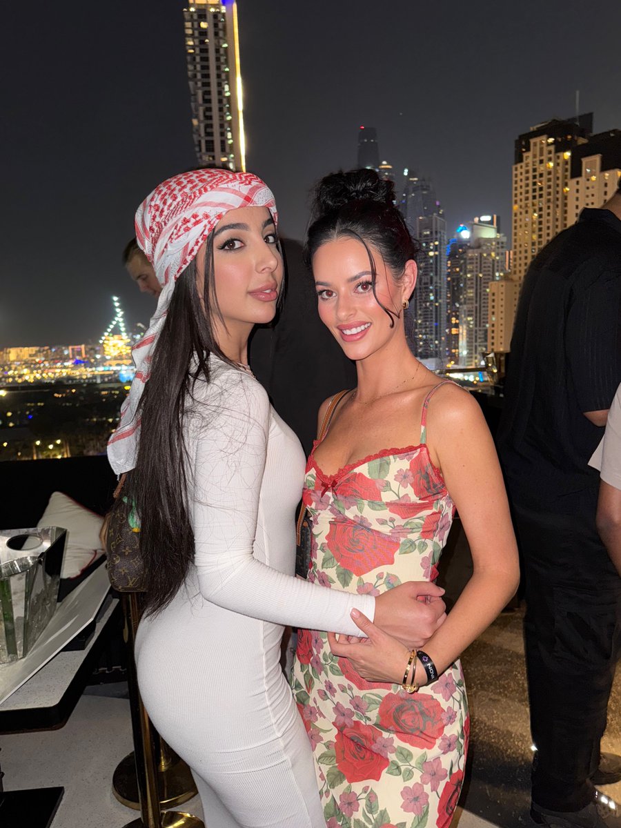 Jaylene🐰 tweet media