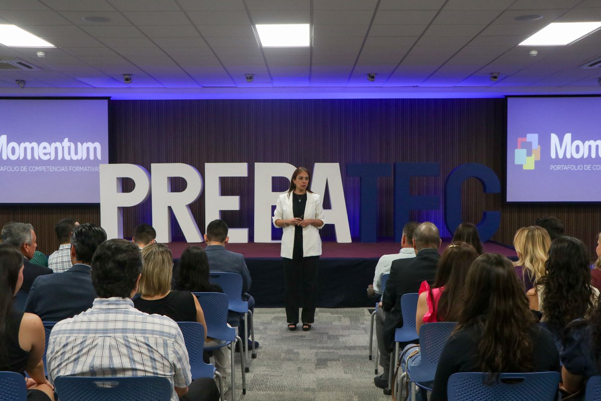 prepatecsta's tweet image. Así vivimos Momentum, un espacio donde nuestras alumnas y alumnos mostraron todo lo que han aprendido y vivido en PrepaTec ¡acompañados de quienes más los inspiran! 💙📸.

¡Felicidades!🙌🏼
#PrepaTecSantaAnita