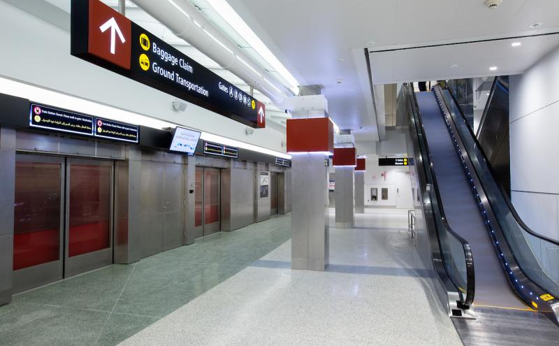 Glide through SEA like a pro! 🚇✈️ The SEA Underground train gets you where you need to go — fast. Here's your quick + easy guide ➡️ portseattle.org/blog/users-gui…
