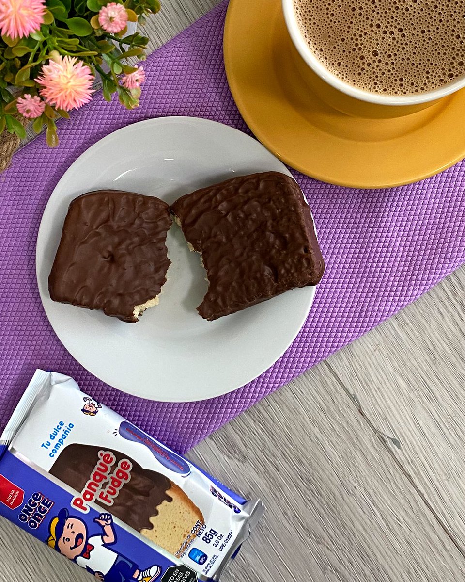 onceonceven's tweet photo. ¡Es #HoraDeLaMerienda!
¿Qué se te antoja hoy? ¿Un Panqué, una Torta Casera o una Crostatina? 🤔💭 Cuéntanos en los comentarios 👇
#Oncelicioso #OnceLover #TuDulceCompañía #Venezuela #LaHoraDeLaMerienda https://t.co/w1jDy6ZNFW
