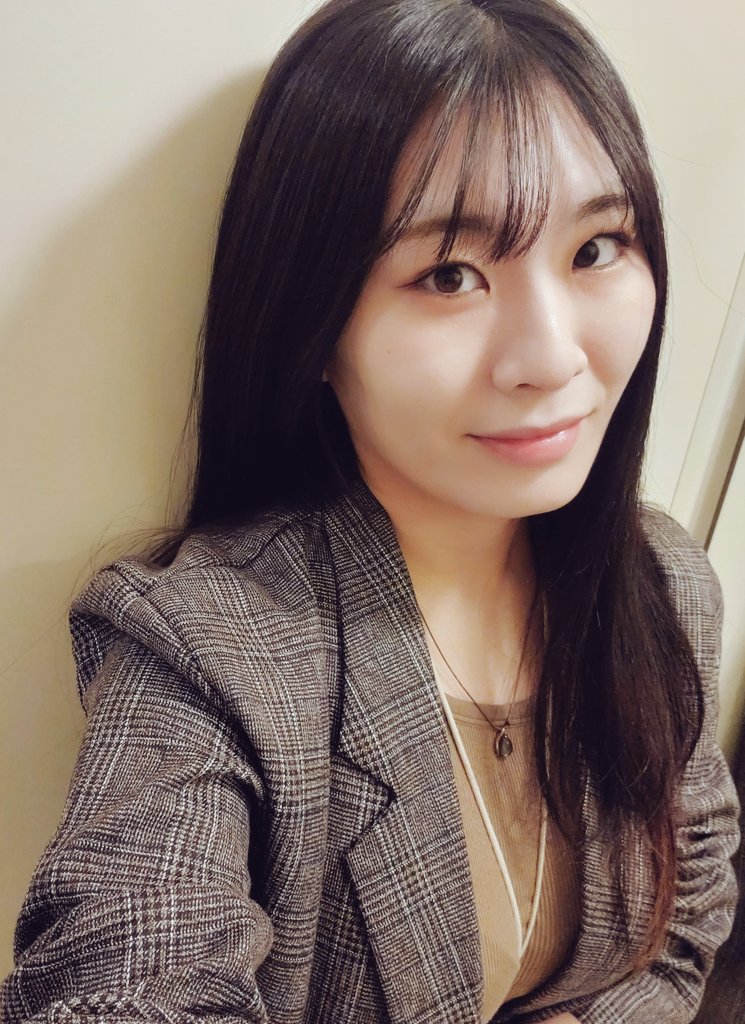 おはようございます☀️
最近お洋服の雰囲気を変えたから、毎日何着ようかな〜って考えるのがとっても楽しい🩷