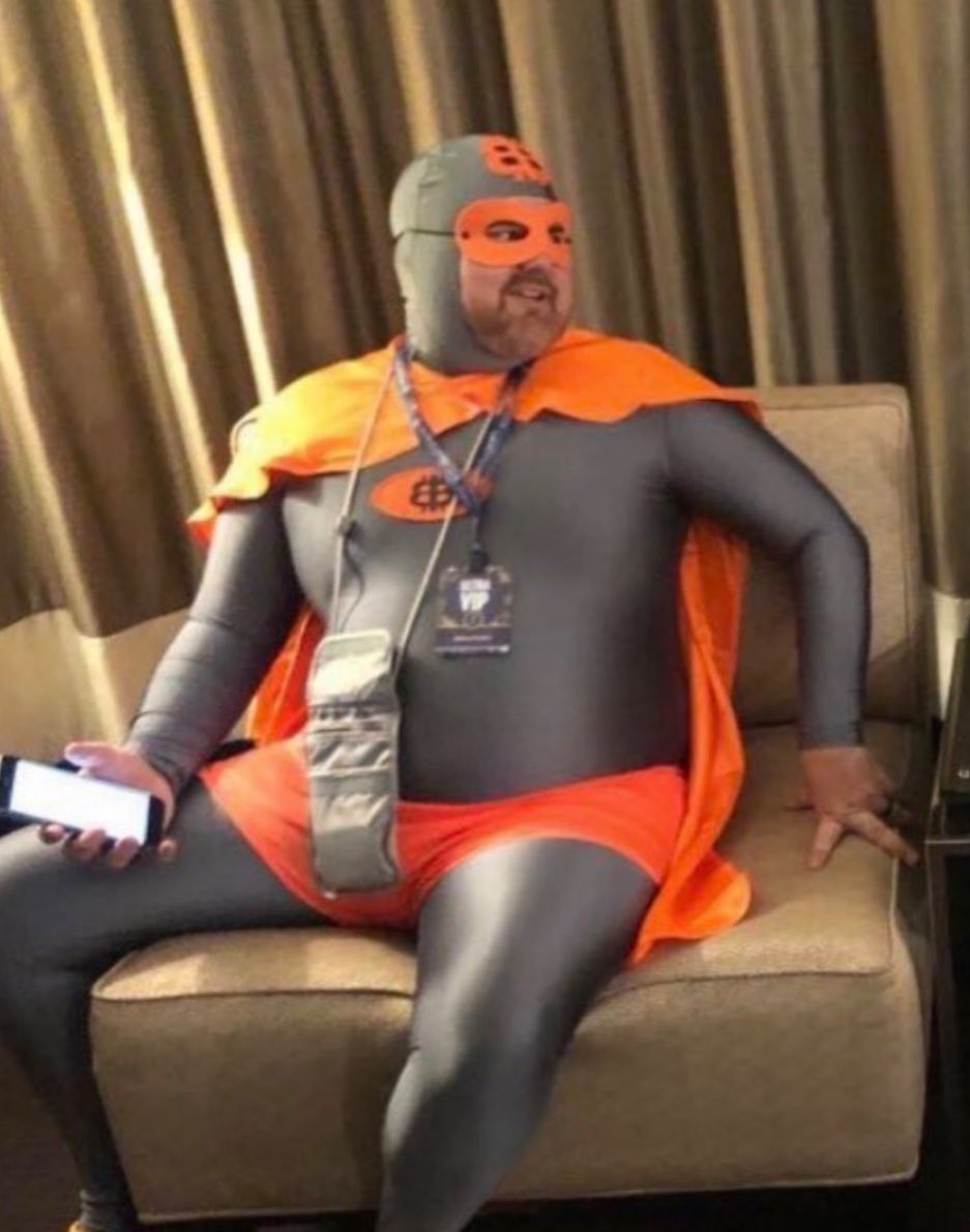 Walter 💵 tweet media