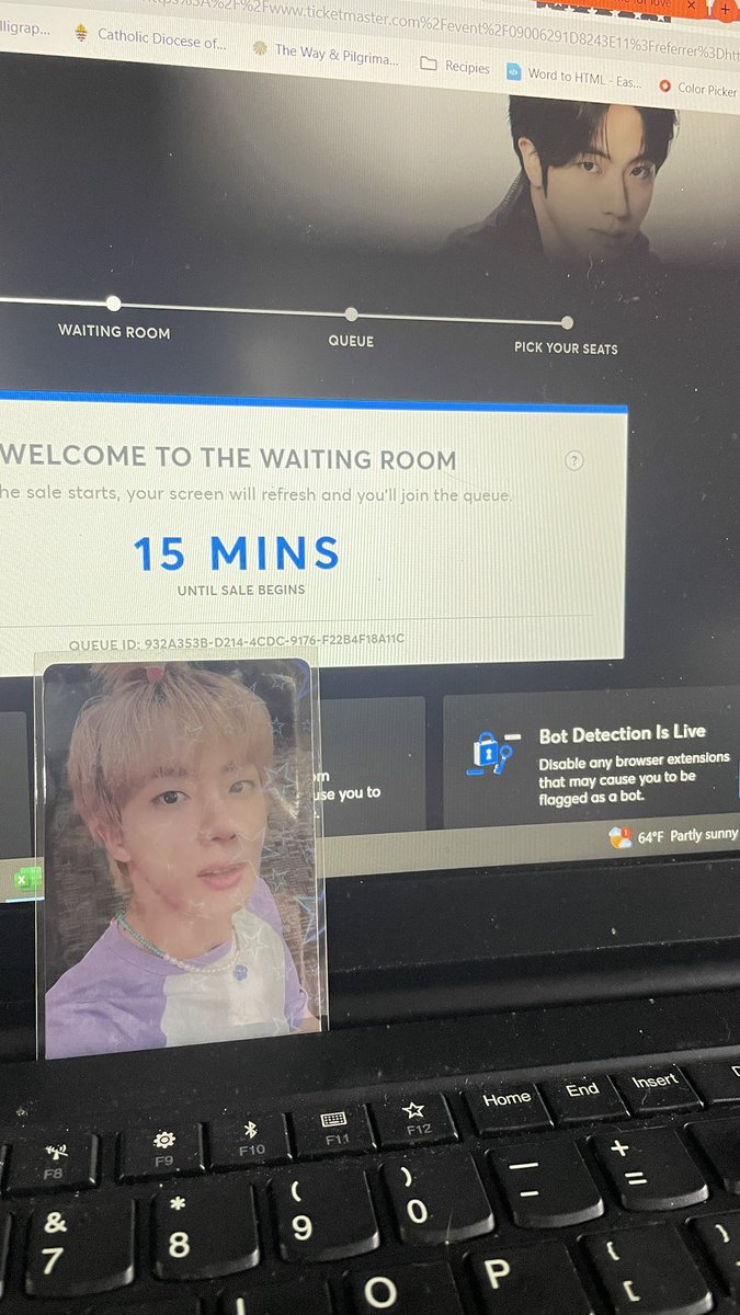 Worst ticketing ever, but I got tickets to see Jin!!!!!! 

Thank you, Blessed by Pope Francis Jin photocard!