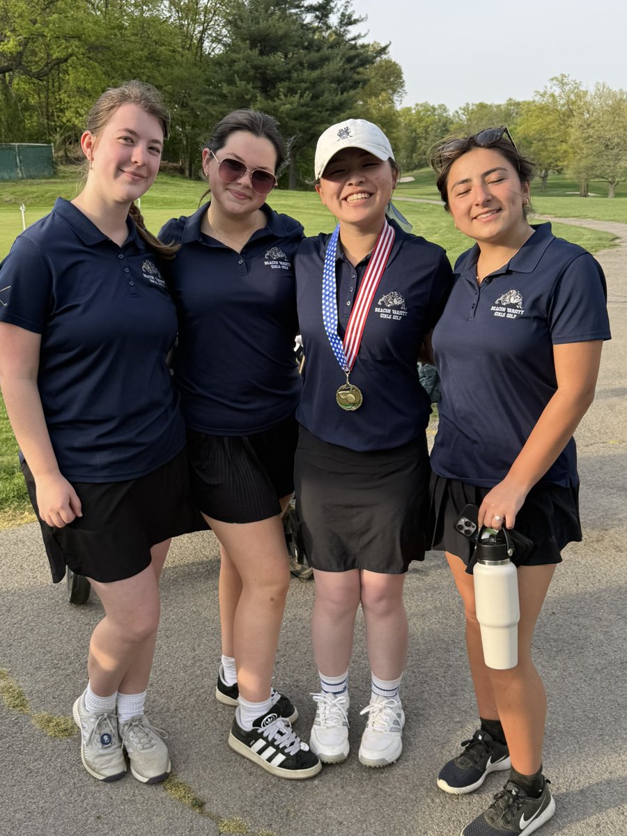 Beacon defeated New Paltz today at Southern Dutchess. Our Heidi Maeng finished with a low score of 41. Bailey Kane for NP shot a low of 47 Beacon’s record improves to 8-5 overall and 6-1 in league. Keep at it Lady Bulldogs! <a href="/BCSDBulldogs/">Beacon Athletics</a> <a href="/CoachVanVoorhis/">Matt VanVoorhis</a>