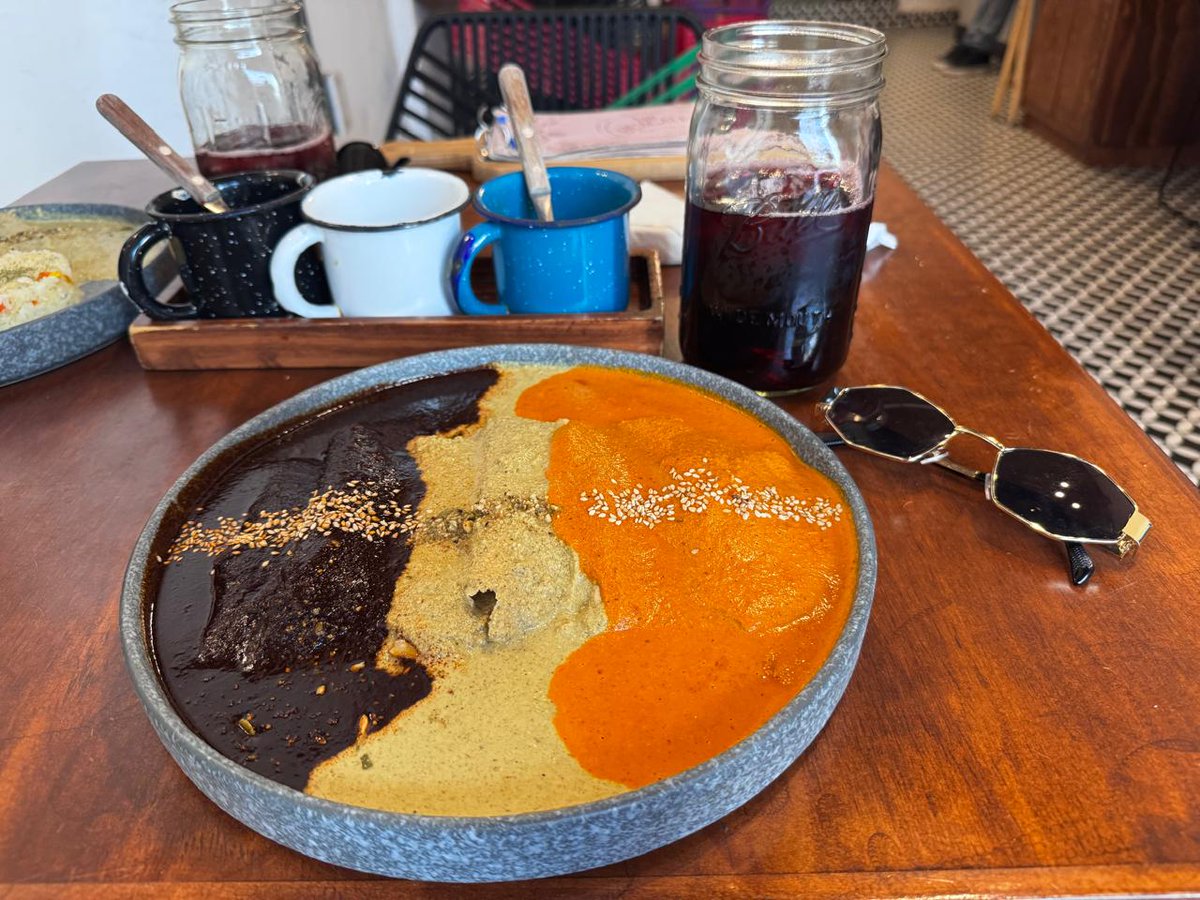 Took some profits 😋
#mole 
<a href="/guanajuato/">Guanajuato México</a>