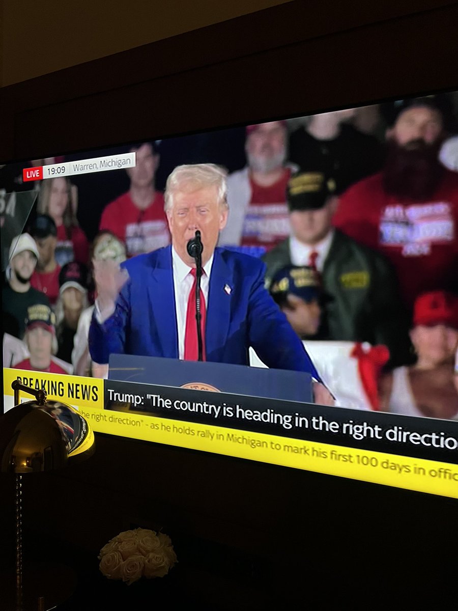 Seth Denson (@sethdenson) on Twitter photo In #London this week and they are diving every minute of the #Trump rally in Michigan. <a href="/realDonaldTrump/">Donald J. Trump</a> In #London this week and they are diving every minute of the #Trump rally in Michigan. <a href="/realDonaldTrump/">Donald J. Trump</a>