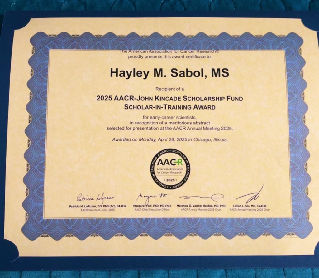 It has been a great week at #AACR25! I’m honored to have received an <a href="/AACR/">AACR</a> Scholar-in-Training award for my work on multiple myeloma dormancy!! 

I’m always happy to represent the <a href="/DelgadoCalleJ/">Jesus Delgado-Calle</a> lab🤩

<a href="/uams_physiology/">UAMS Physiology & Cell Biology</a> <a href="/UAMSMyeloma/">UAMS Myeloma Center</a> <a href="/uamshealth/">UAMS Health</a> <a href="/uamscancer/">UAMS Cancer</a>