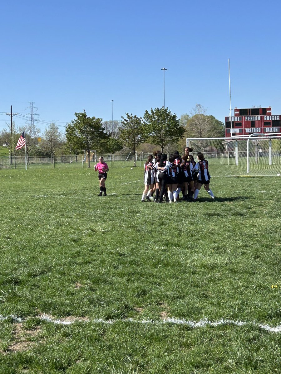 Took it down to the wire but the <a href="/OPS_Morton/">OPS Morton Middle</a> girls are 4-0 going into the final game of regular season! #BendDontBreak