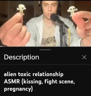 hourly_shitpost's tweet image. 