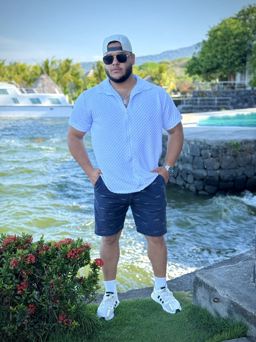 Me gusta esta ✌🏼⚓️🛟