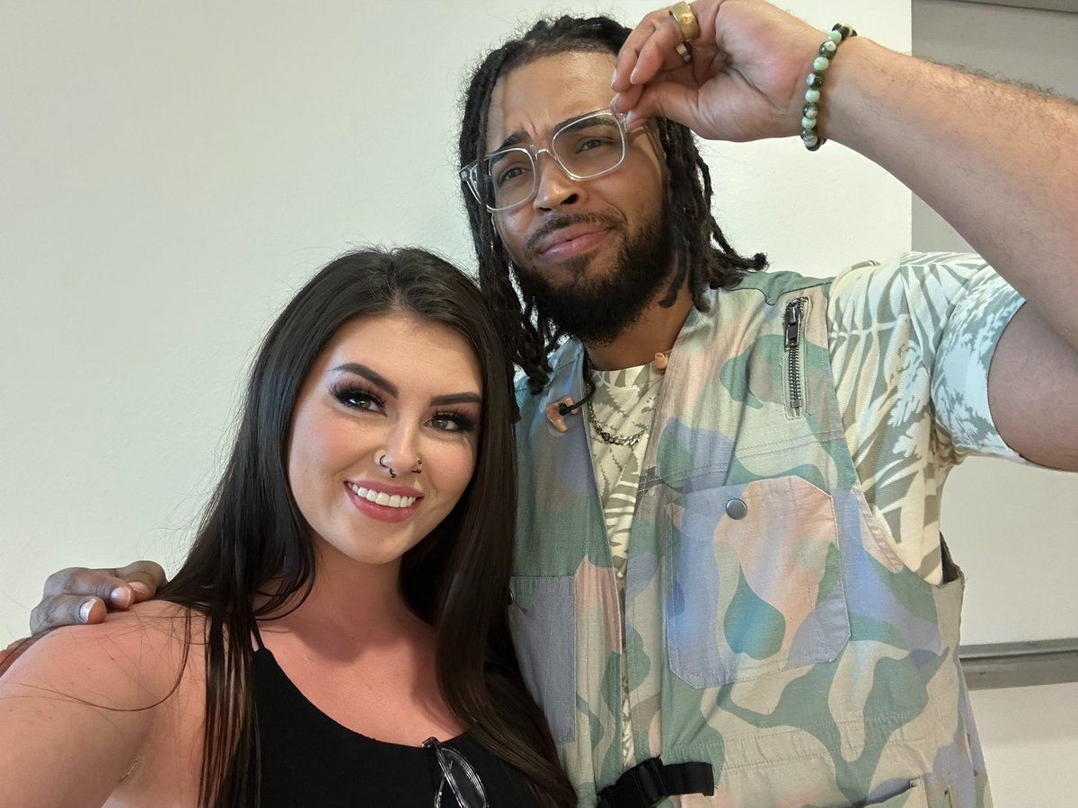 𝐿𝑒𝓍𝓍𝒶 tweet media