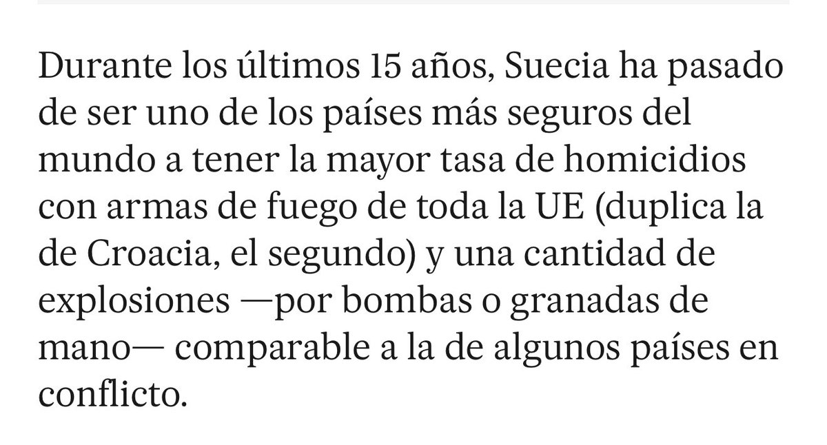 Leo sobre Suecia, el antaño anhelado paraíso del avance y el bienestar. Catacrack.
Ahora mandan El Fresa, Kurdiska Raven, los sicarios de 14 años, las bombas y las reyertas. Es un extraño progreso. 
Los políticos lo prometían. 
Estos dos renglones de hoy no tienen desperdicio.