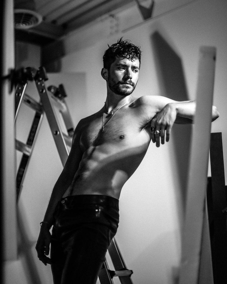 📷 <a href="/JoshAntonPhoto/">JOSH ANTON</a>