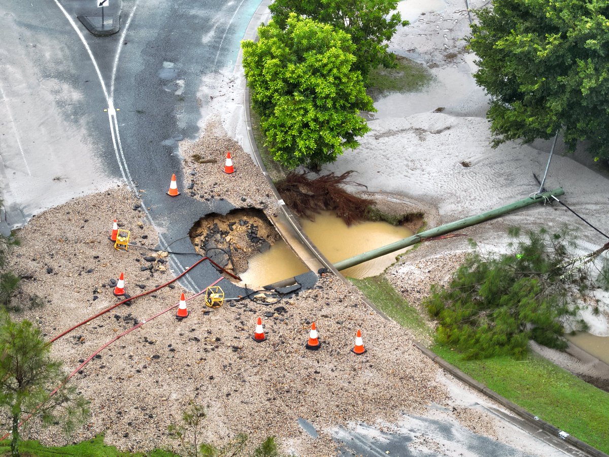 AustralianUAVS's tweet photo. #CYCLONERESPONSE // Over 2 weeks, our UAV teams supported @NSWSES  across flood-hit areas from South West Rocks to Tweed. Drones delivered vital situational awareness in fast-changing conditions, aiding real-time decision making. https://t.co/6FdFVRmWLp